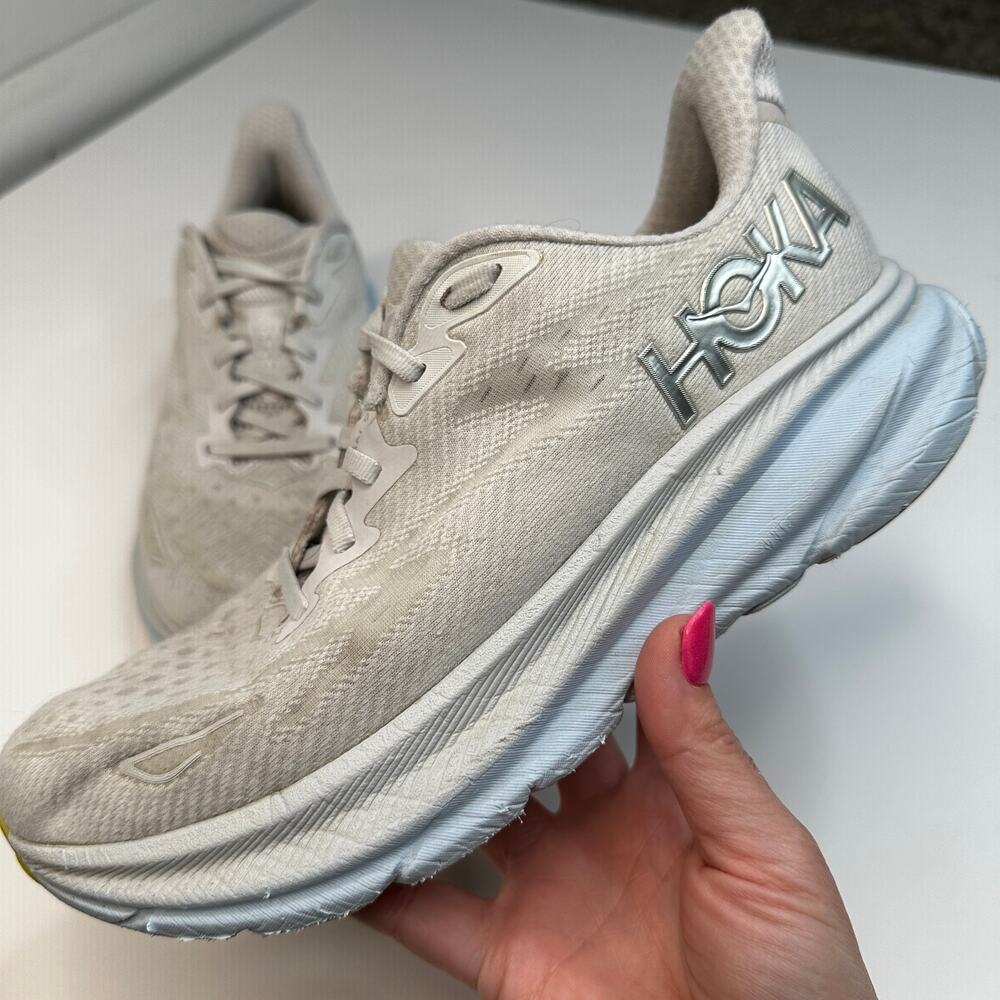 Hoka One One Nimbus Cloud Ice Water Clifton 9 Sneakers